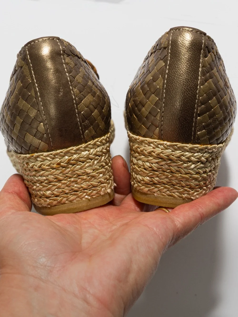 Andre Assous metallic woven espadrille wedge 8
